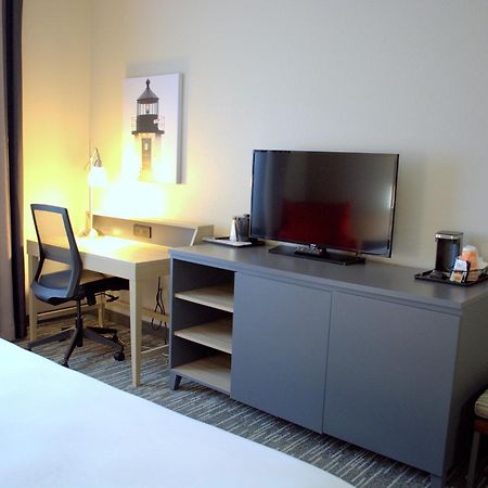 Country Inn & Suites By Radisson, Port Clinton, Oh Eksteriør bilde